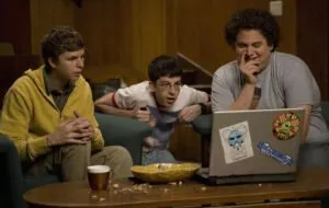 10 فیلم و انیمیشن کمدی که در تماشای مجدد خنده‌دارترند