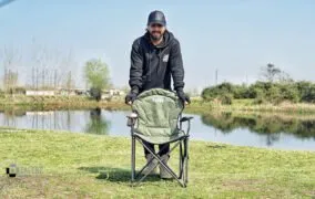 بررسی صندلی سفری تاشو توریست طرح 13