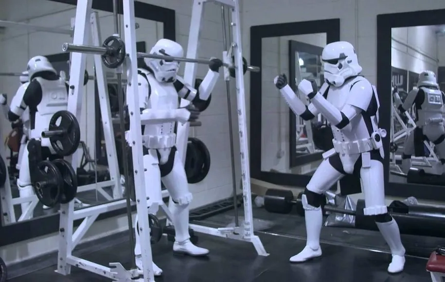 برنامه‌ی تمرینی جنگ ستارگان یا استار وارز