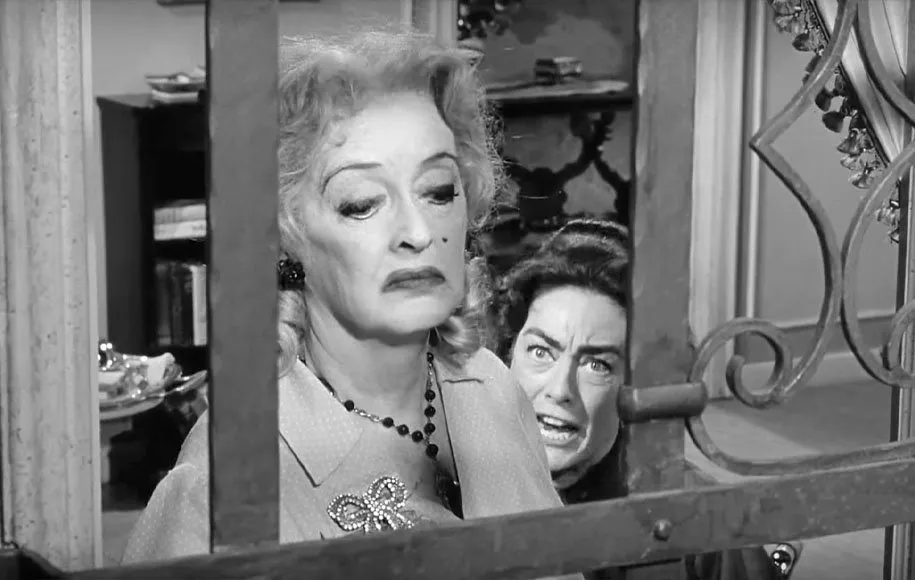 چه بلایی سر ببیبی جین آمد؟. بازراه‌اندازی ژانر وحشت