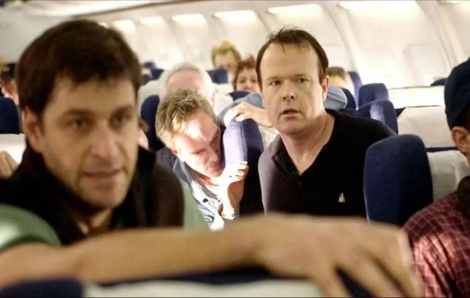 قصهی شجاعت مسافران هواپیمایی که توسط تروریستها ربوده شده بود