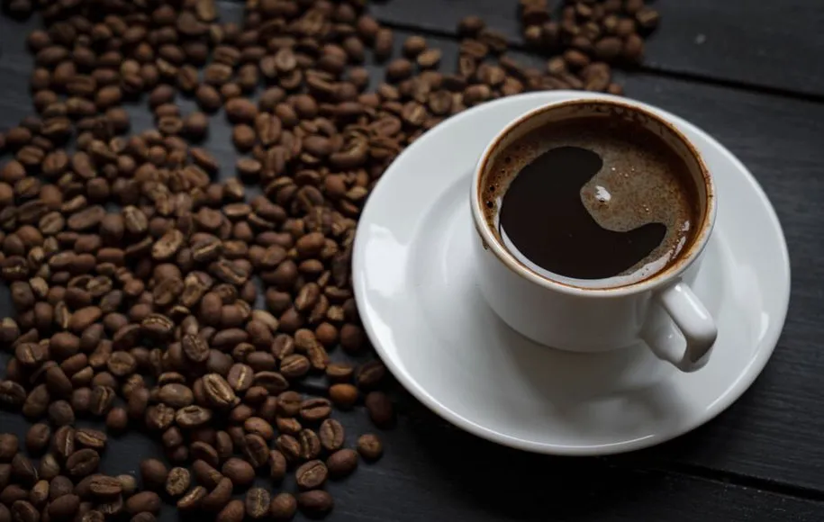 تاثیر کافئین روی چاقی شکمی