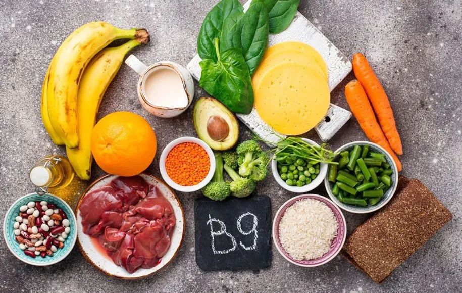 غذاهای غنی از فولیک اسید برای رشد مو