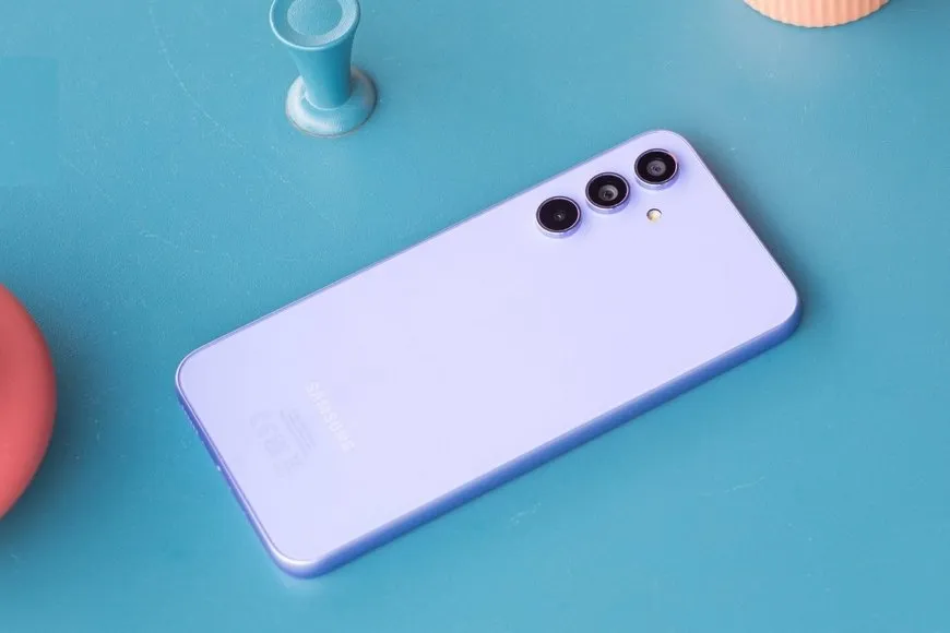 طراحی گوشی گلگسی A54