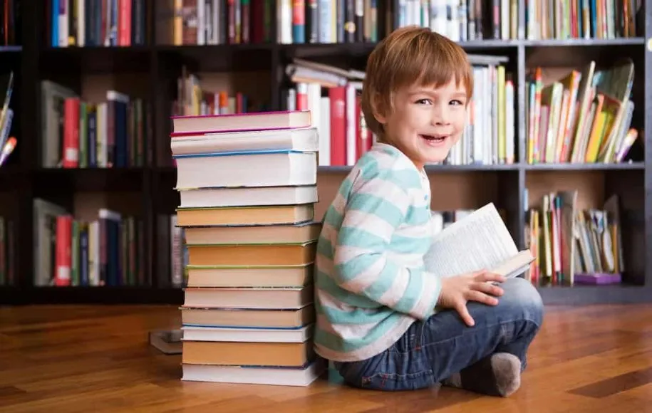 کتاب پرفروش کودک و نوجوان