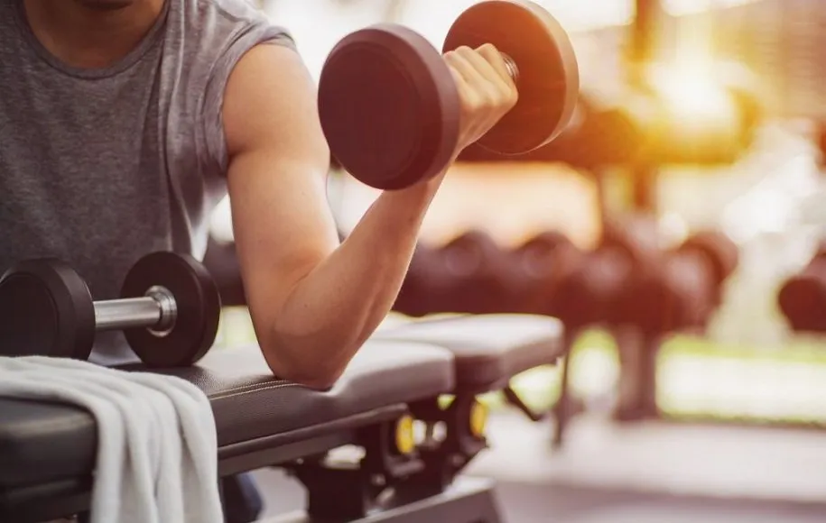 تمرین‌های قدرتی انجام دهید تا چربی آب کنید