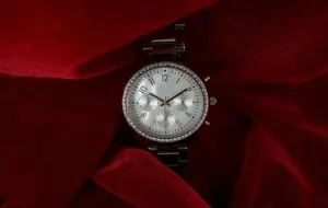 راهنمای خرید ساعت؛ 12 نوع و سبک مختلف که باید بشناسید