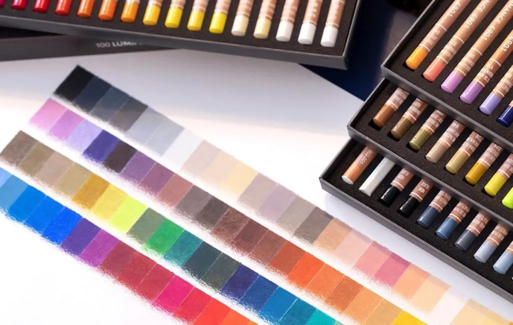 به رنگ‌های متنوع احتیاج دارید یا طیف رنگی محدود؟