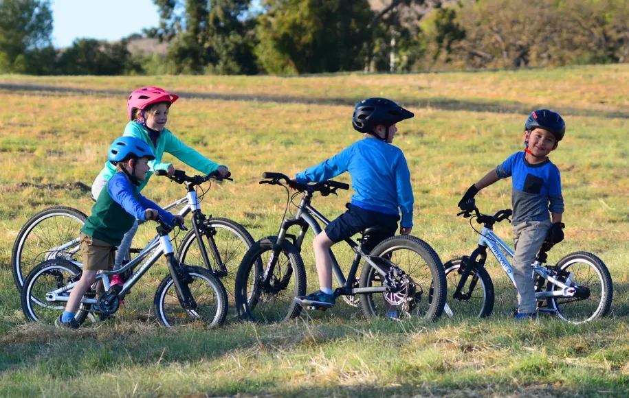 دوچرخه‌ی مناسب برای سنین 7 تا 11 سال
