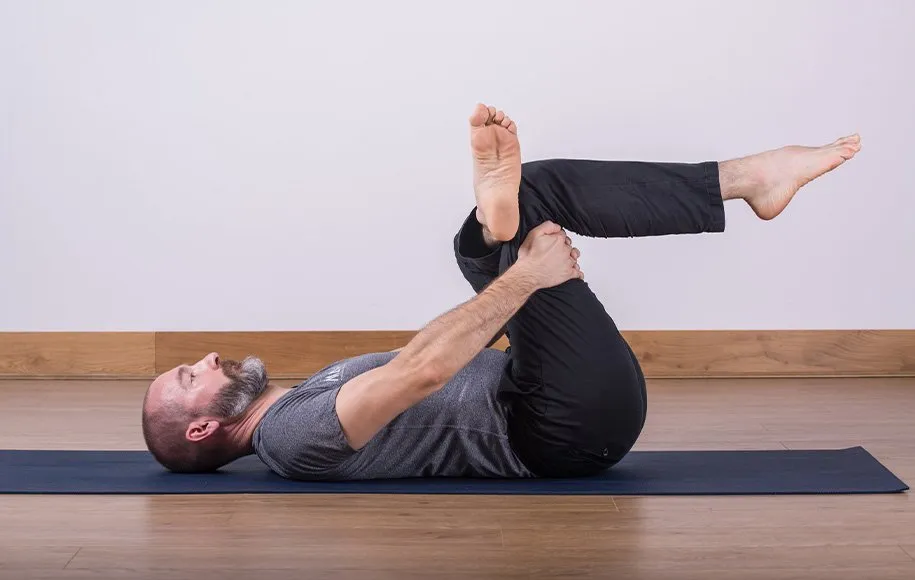 درد دیسک کمر به کجا می زند