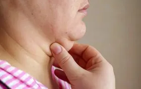 با این روش‌های تأثیرگذار به‌آسانی غبغب خود را از بین ببرید