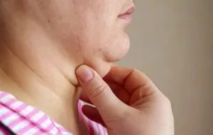 15 روش ساده و تأثیرگذار برای از بین بردن غبغب