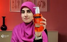 بررسی ژل شست‌وشوی صورت نوتروژینا سری Sivilce Karciti مدل Yuz temizleme jeli