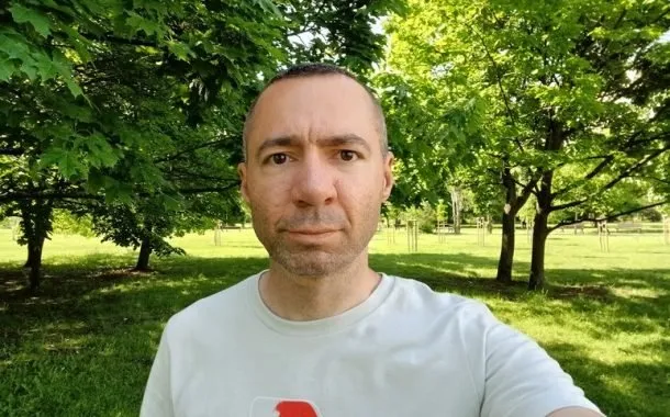 گلکسی A24 پوکو M5s