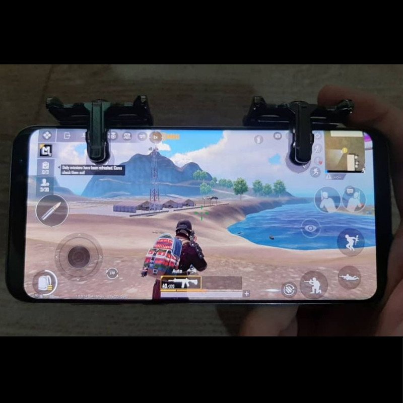 Best PUBG Mobile Controllers 8