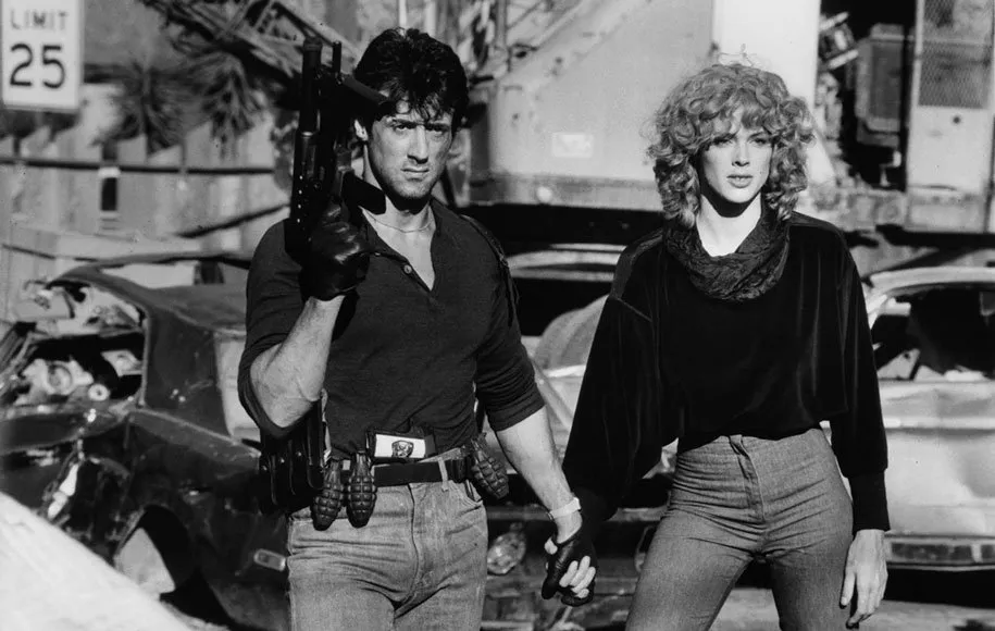 بریگیته نیلسن و سیلوستر استالونه در نمایی از فیلم کبرا