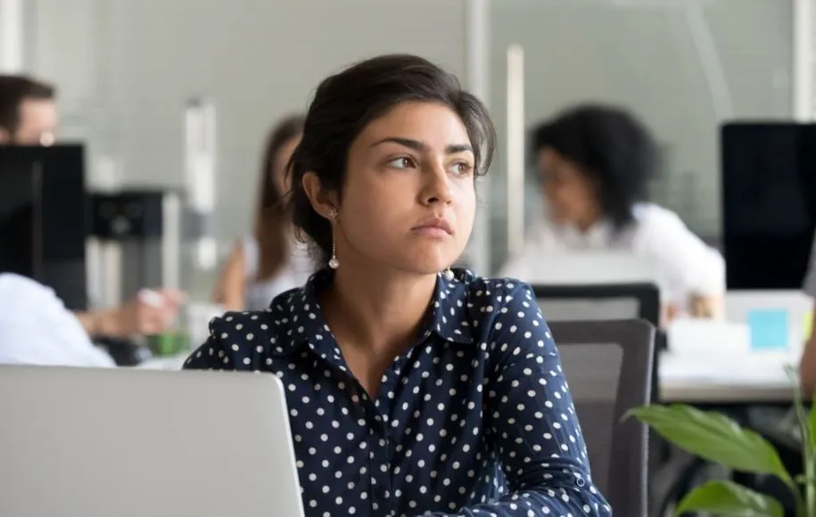 چطور بفهمیم که چه مواقعی، شخصی برداشت می‌کنیم؟