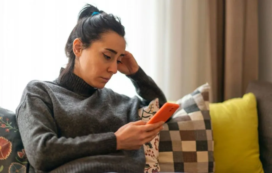 چطور از شخصی برداشت کردن انتقادها جلوگیری کنیم؟