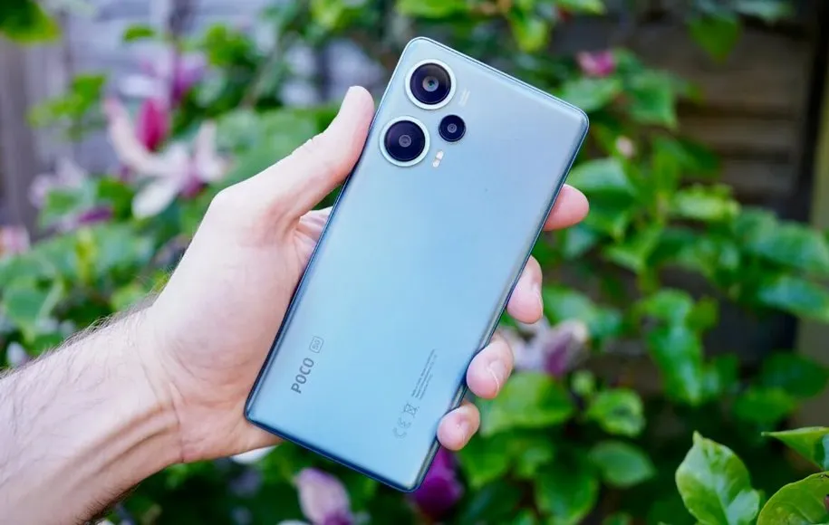 کاور پوکو F5