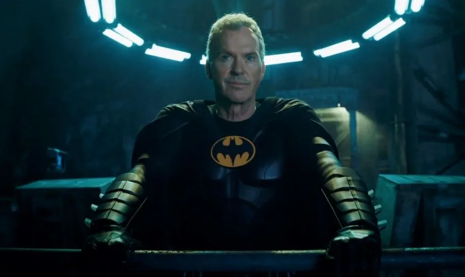 مایکل کیتون در نقش بتمن
