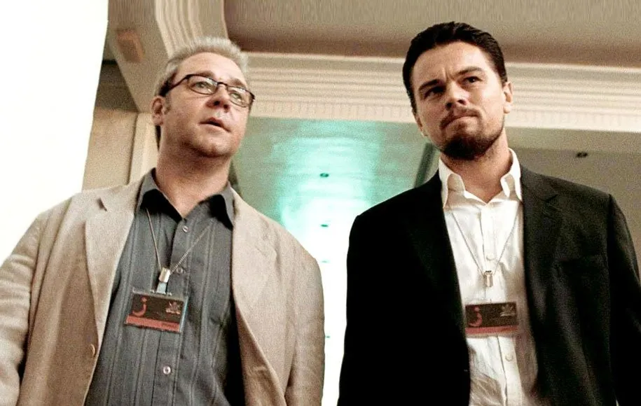 راسل کرو نقش مقابل لئوناردو دیکاپریو را در فیلم یک مشت دروغ ریدلی اسکات بر عهده دارد