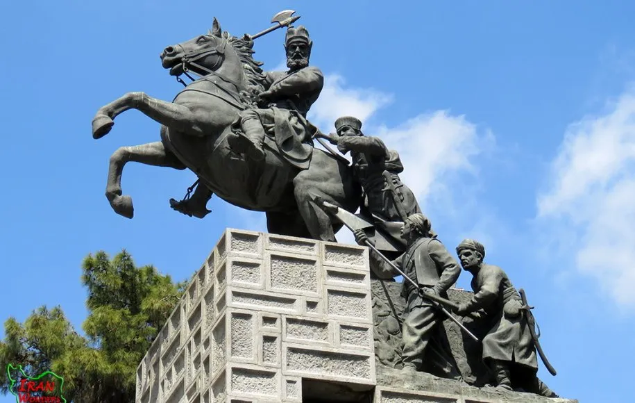 گردش در مشهد، مروری بر مکان‌های دیدنی کمتر دیده شده‌ی آن