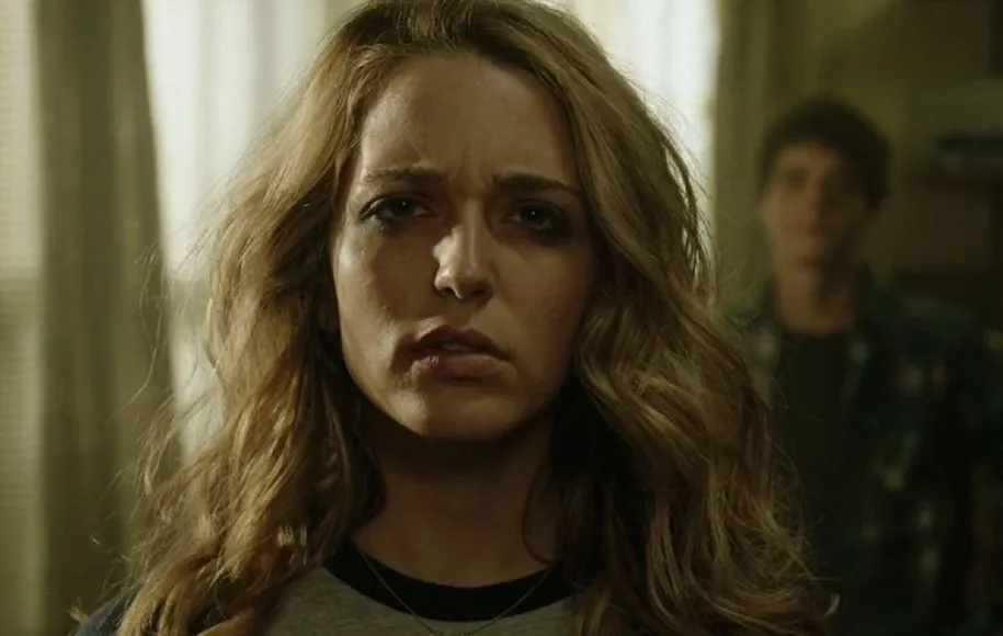 روز مرگت مبارک چرخهی زمانی