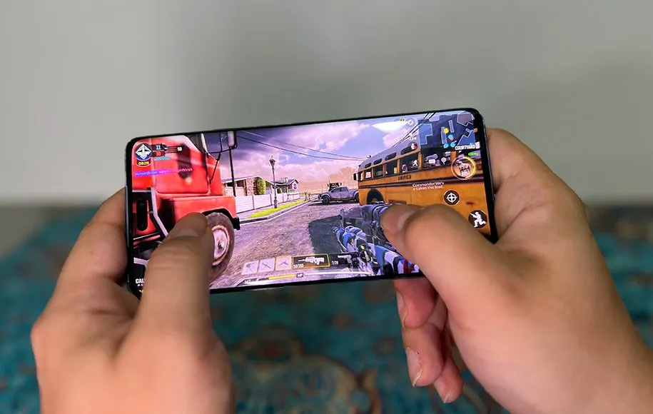 اجرای بازیها در شیائومی ۱۳ لایت