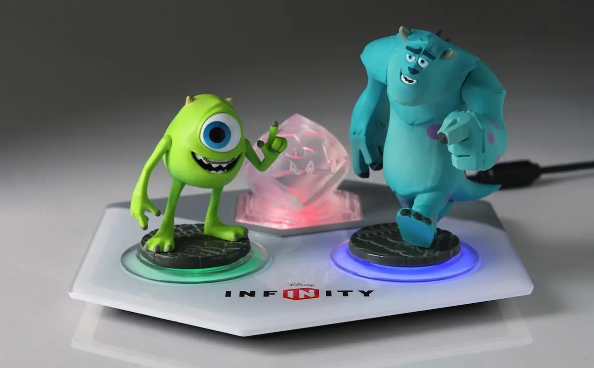 disney infinity - همه‌ی جاده‌ها به ابرشرکت‌های طمع‌کار منتهی می‌شوند (دکمه‌ی ریست را فشار بده – قسمت دوم)