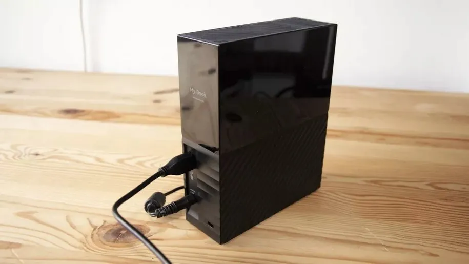 هارد اکسترنال رومیزی وسترن دیجیتال My Book