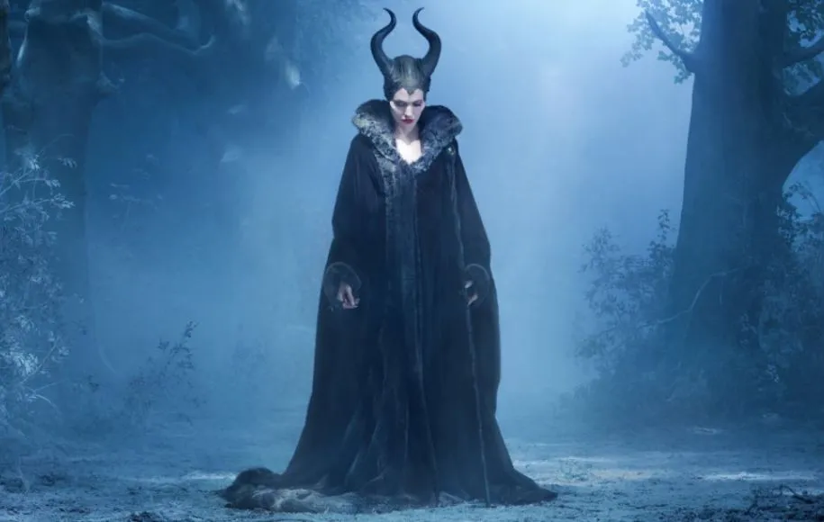 مالفیسنت با بازی آنجلینا جولی – مالفیسنت