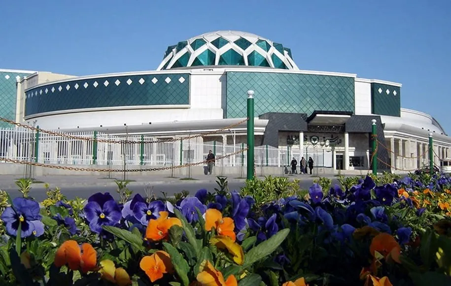 بهترین مراکز خرید مشهد از لوکس‌ترین تا ارزان‌ترین‌ها