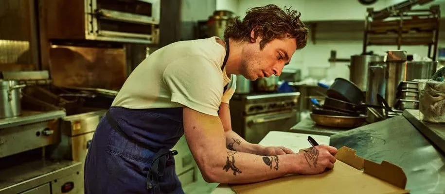 جرمی آلن وایت در نقش کارمن (کارمی) برازتو