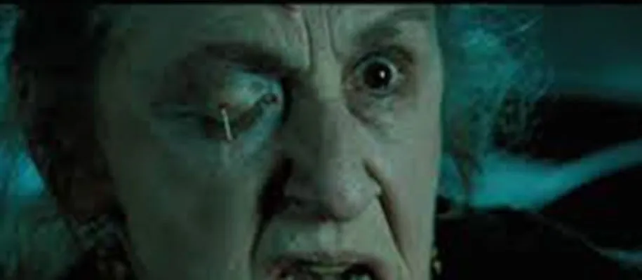 منگنه در فیلم سینمایی «مرا به دوزخ بکشان»