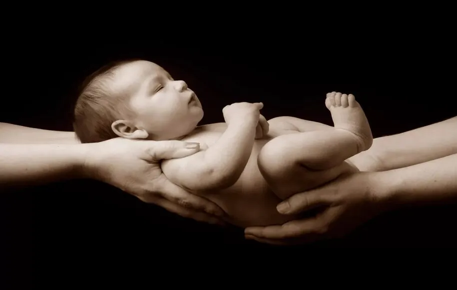 چگونه از نوزاد عکاسی کنیم