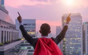 قهرمان پروری