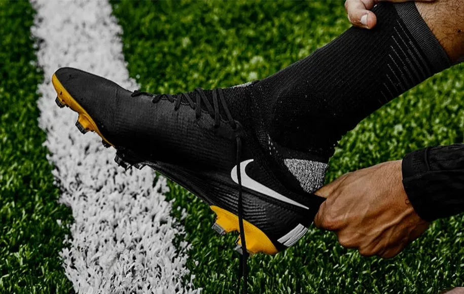 راهنمای خرید بهترین کفش فوتبال