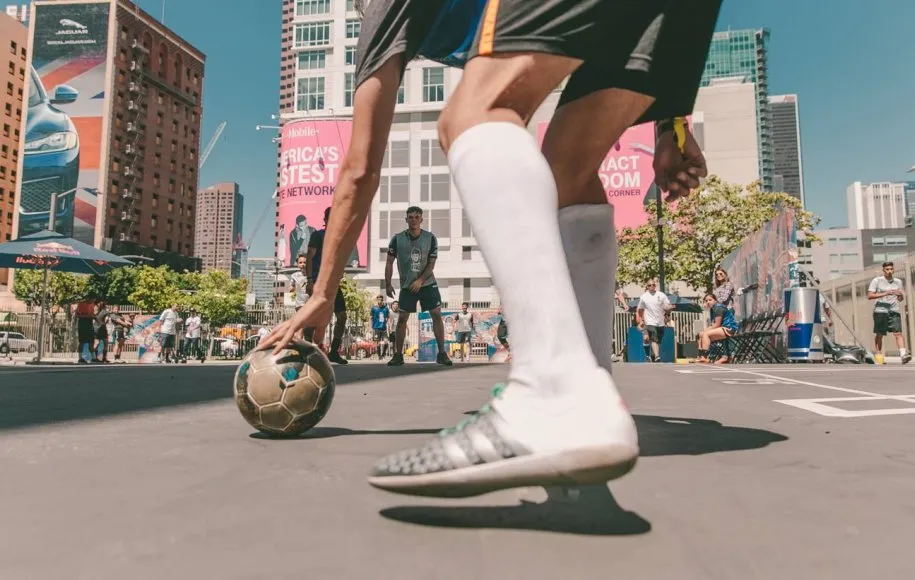 کفش فوتبال نایک 