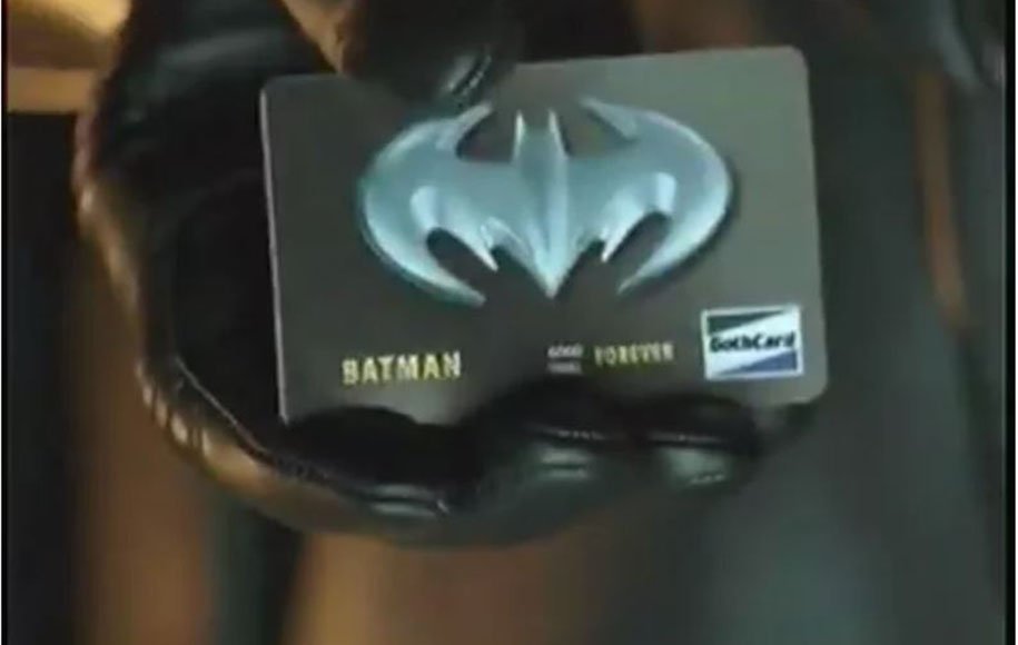 7. Capture - بررسی فیلم‌های Batman Forever (1995), Batman & Robin (1997) | آیا بتمن‌های جوئل شوماخر واقعاً بد بودند؟