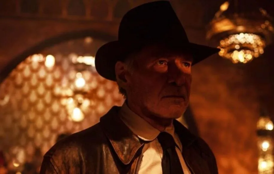 کلاه فدورا اندیانا جونز