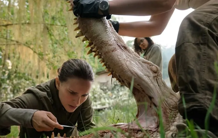 بیولوژیستهای فیلم نابودی