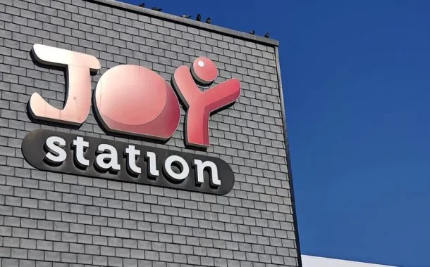 گلکسی S23 در مقابل شیائومی 13