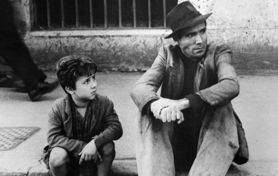 کلاه آنتونیو در دزد دوچرخه