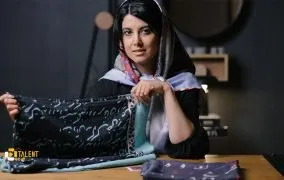 روسری زنانه آدور