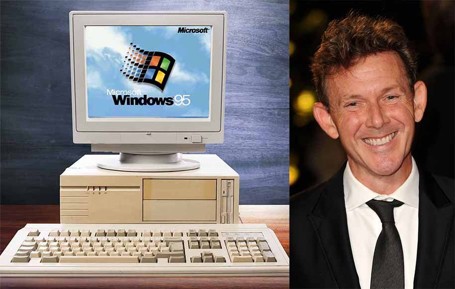 جان لوگان و یک صفحه کلید کامپیوتری حدود سال 1999، نوشت‌افزار فیلمنامه‌نویسان معروف