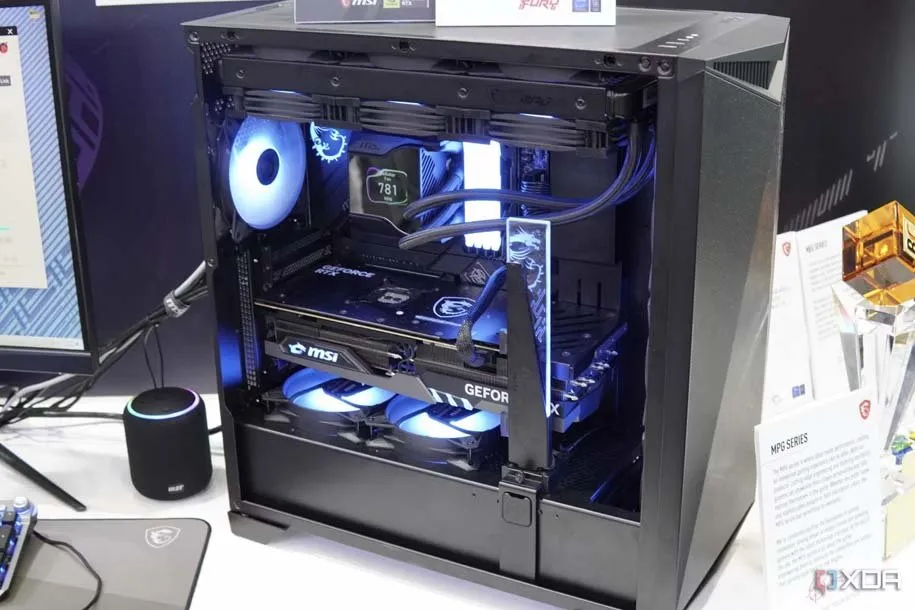 کیس کامپیوتر