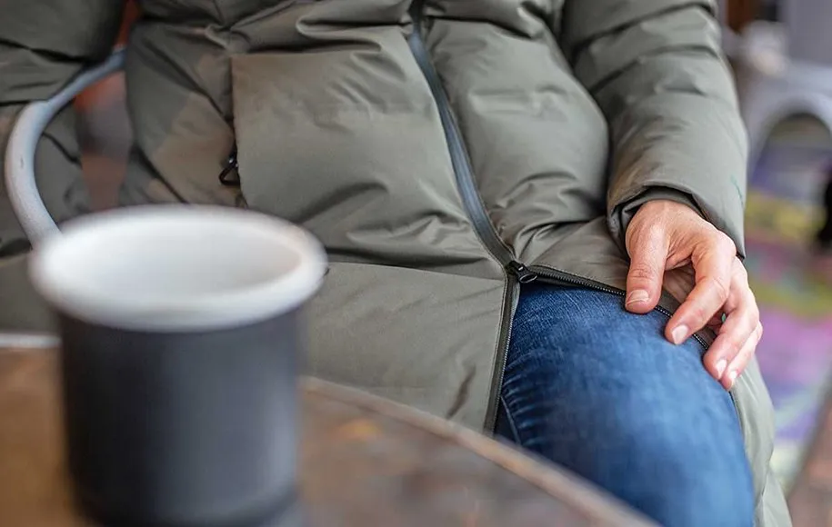 ۴. ضد آب یا مقاوم در برابر آب؟