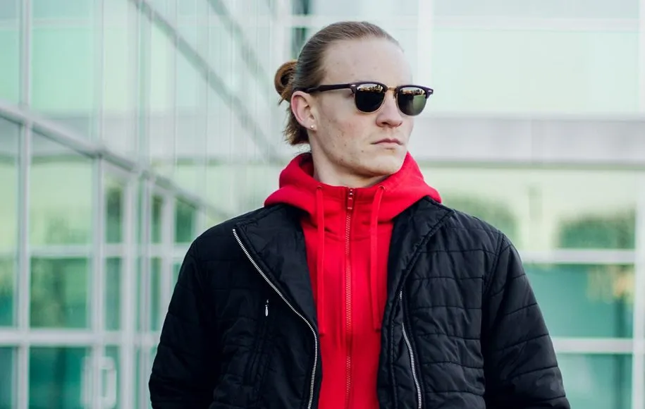 استایل با هودی و کت چرم