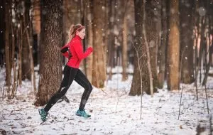 بهترین لباس ورزشی برای زمستان