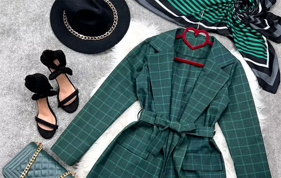 چطور با انواع مدل مانتو چهارخونه پاییزی استایل جذابی داشته باشیم؟